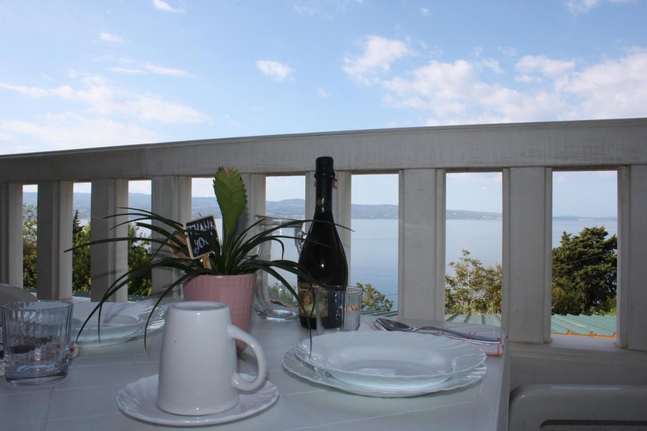Villa Dvor Apartments Omiš Esterno foto